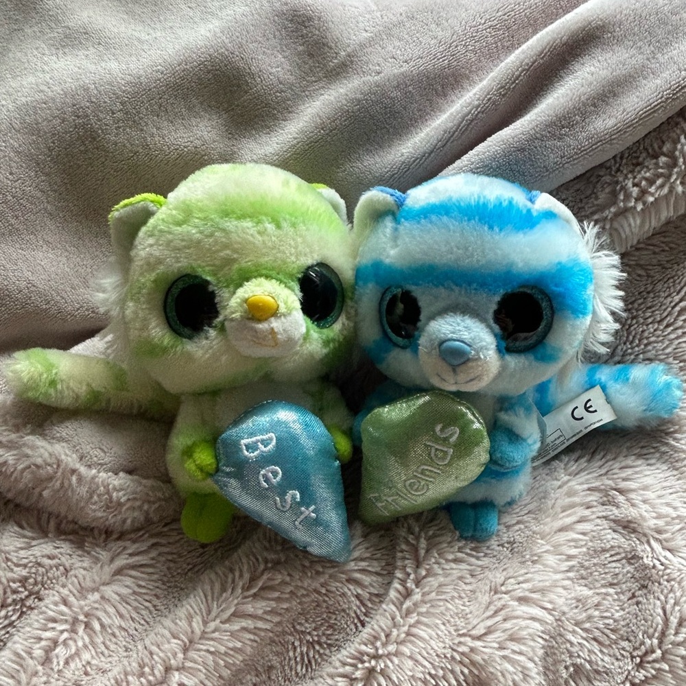 Aurora Yoo Hoo friends Best Friend plush pair